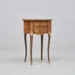 1316 3288 LAMP TABLE